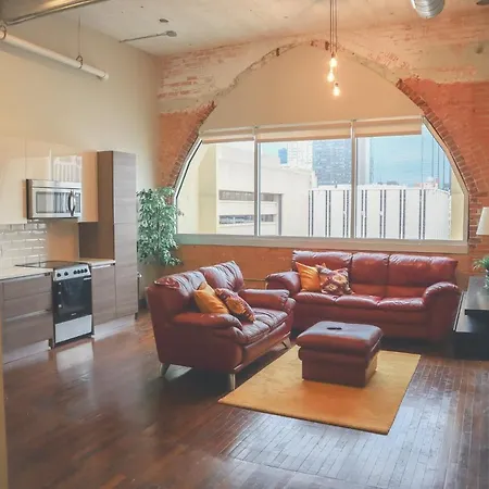 5 Min Walk To Dallas Convention Center Apartment